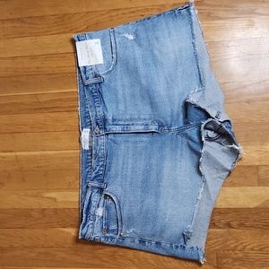 Abercrombie Mom shorts‎ NWT